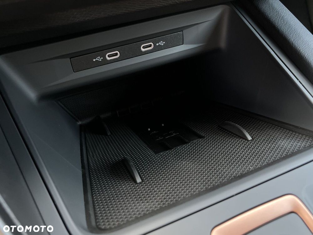 Cupra Formentor - 25