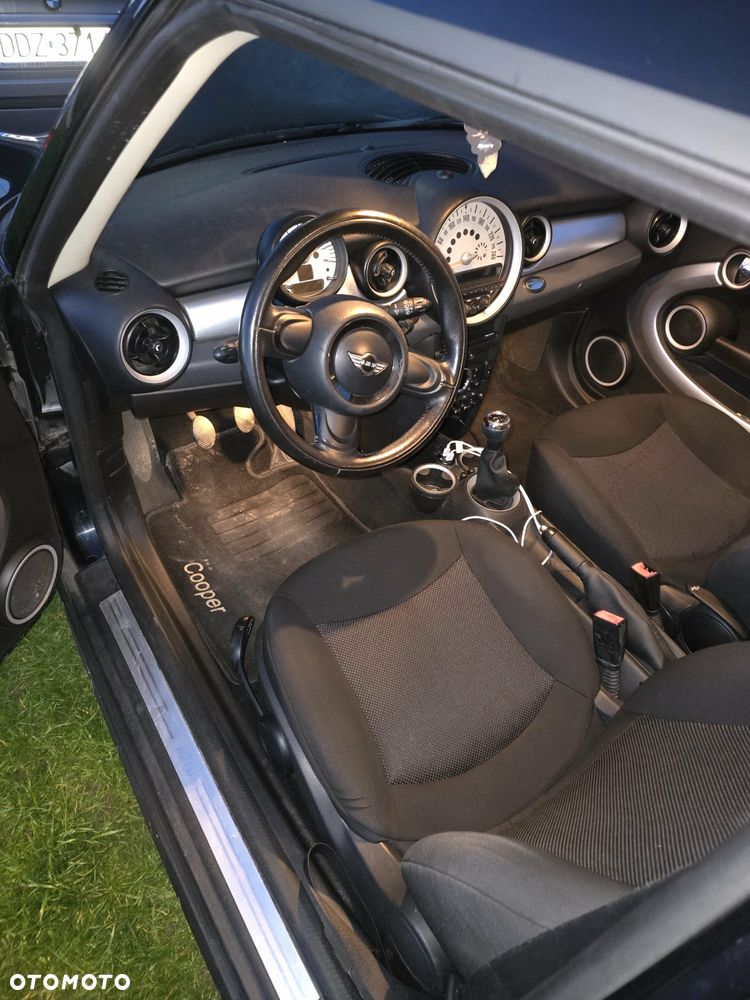 MINI ONE - 8