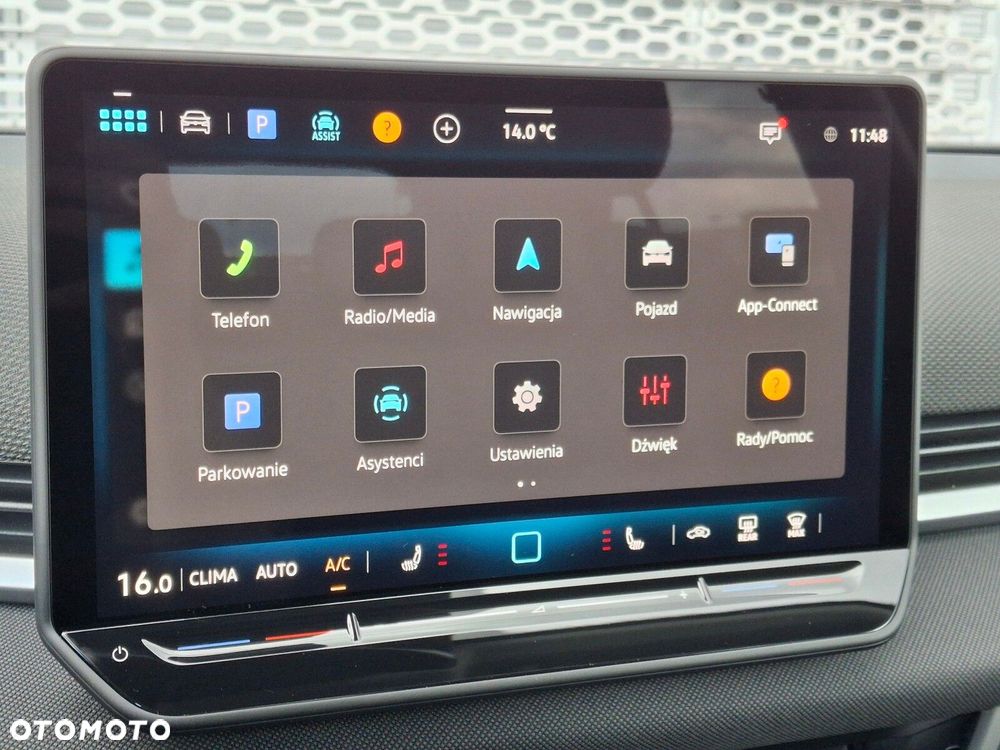 Volkswagen T-Roc 1.5 eTSI Life DSG - 28