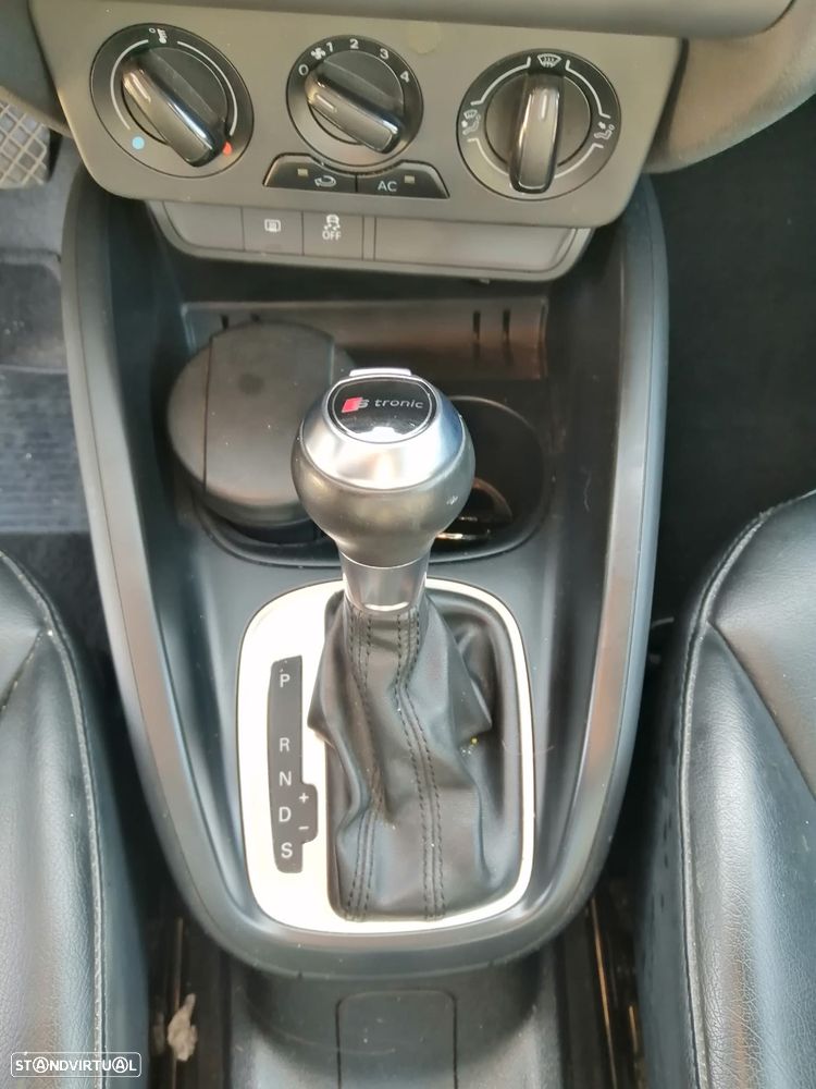 Audi A1 Sportback 1.6 TDI Advance S-Tronic - 3