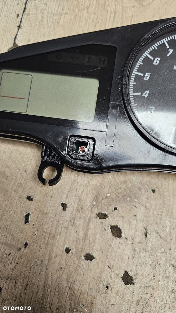 Licznik zegar prędkościomierz Honda VFR 800 V-Tec - 5