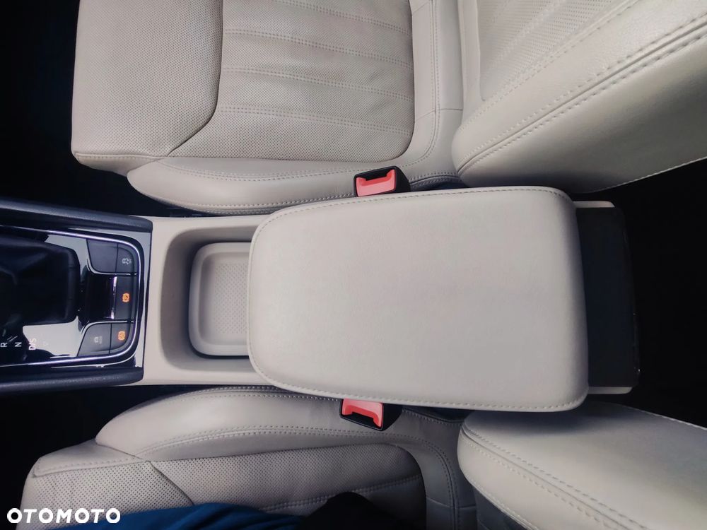 Skoda Kodiaq 2.0 TDI 4x4 L&K DSG - 9