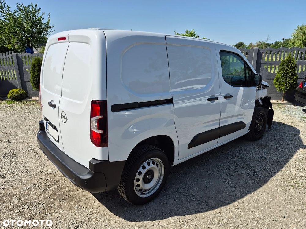 Opel COMBO - 4