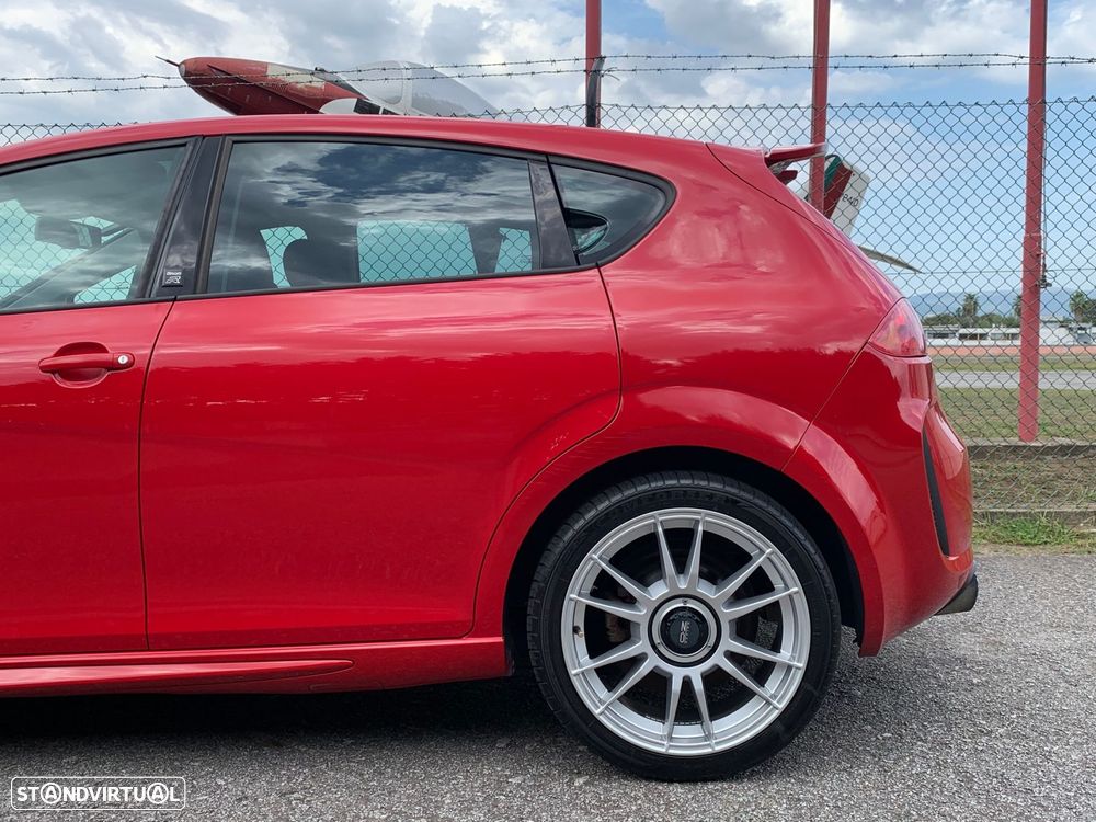 SEAT Leon 1.4 TSI Linea R - 17