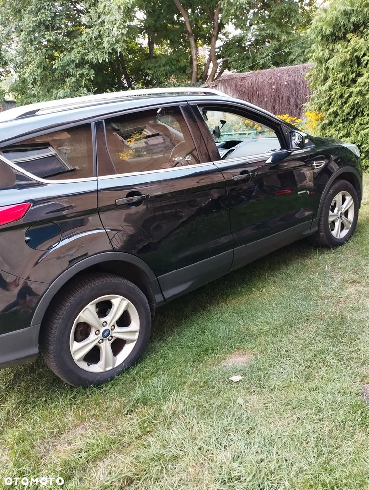 Ford Kuga ver-1-6-ecoboost-2x4-trend - 24