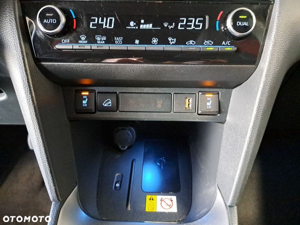 Toyota Yaris Cross Hybrid 1.5 Executive 4x4 - 26