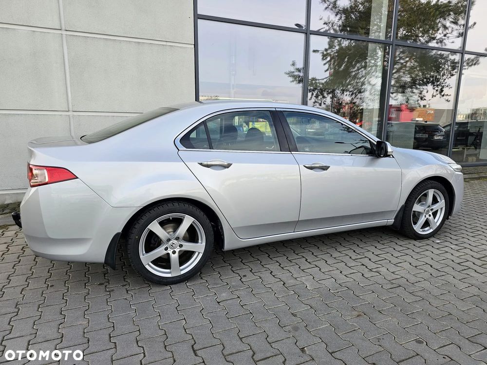 Honda Accord 2.0 Elegance - 10