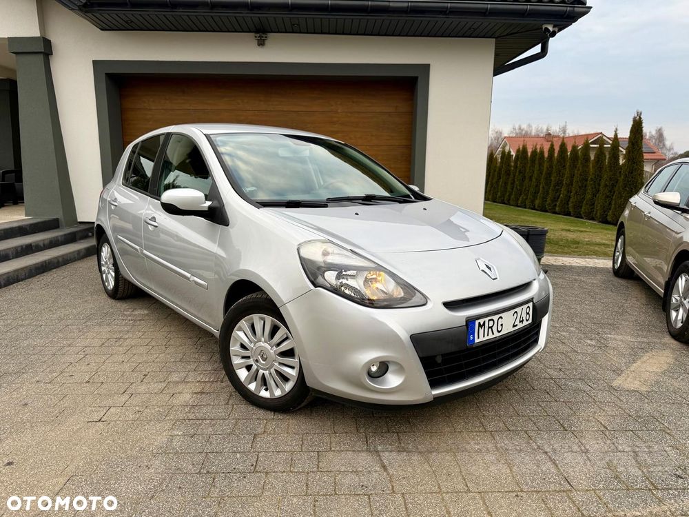 Renault Clio 1.2 16V Intens - 8
