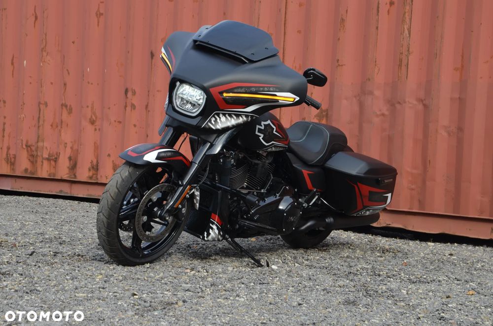 Harley-Davidson Touring Street Glide - 27