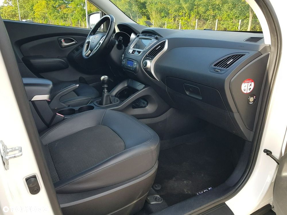 Hyundai ix35 1.7 CRDi Comfort 2WD - 17