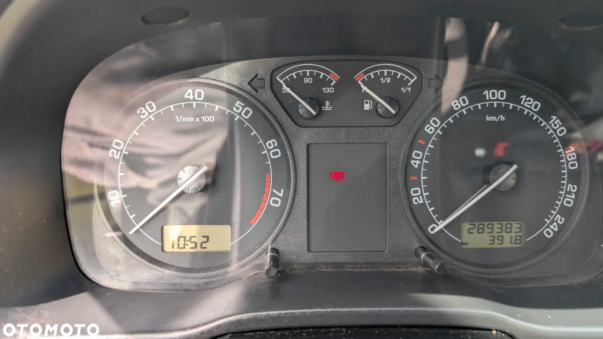 Skoda Octavia 1.6 Ambiente - 10