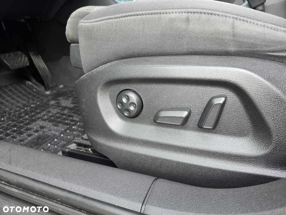 Audi Q3 2.0 TFSI Quattro S tronic - 17
