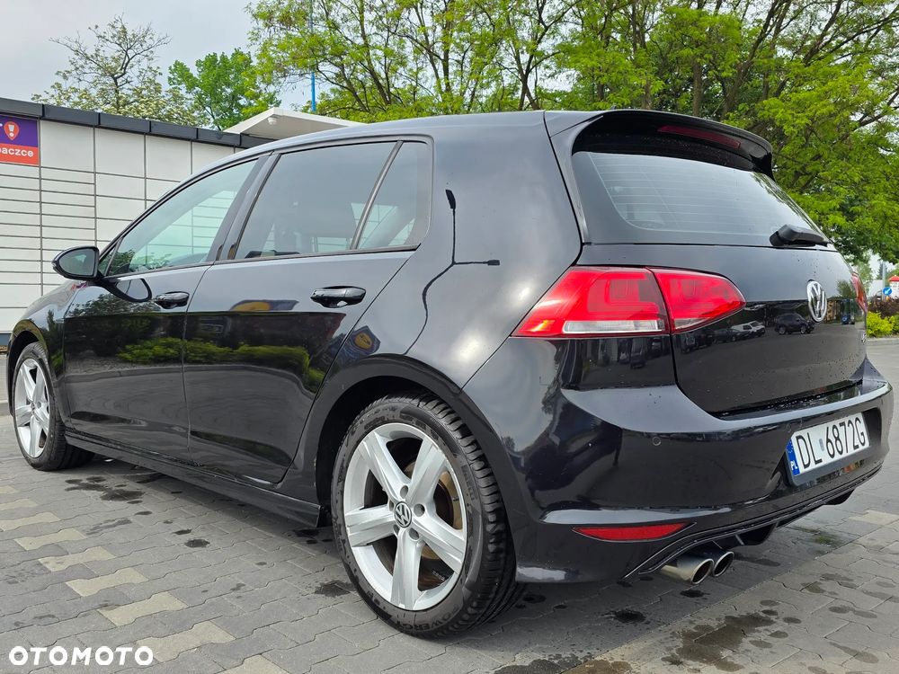 Volkswagen Golf - 4