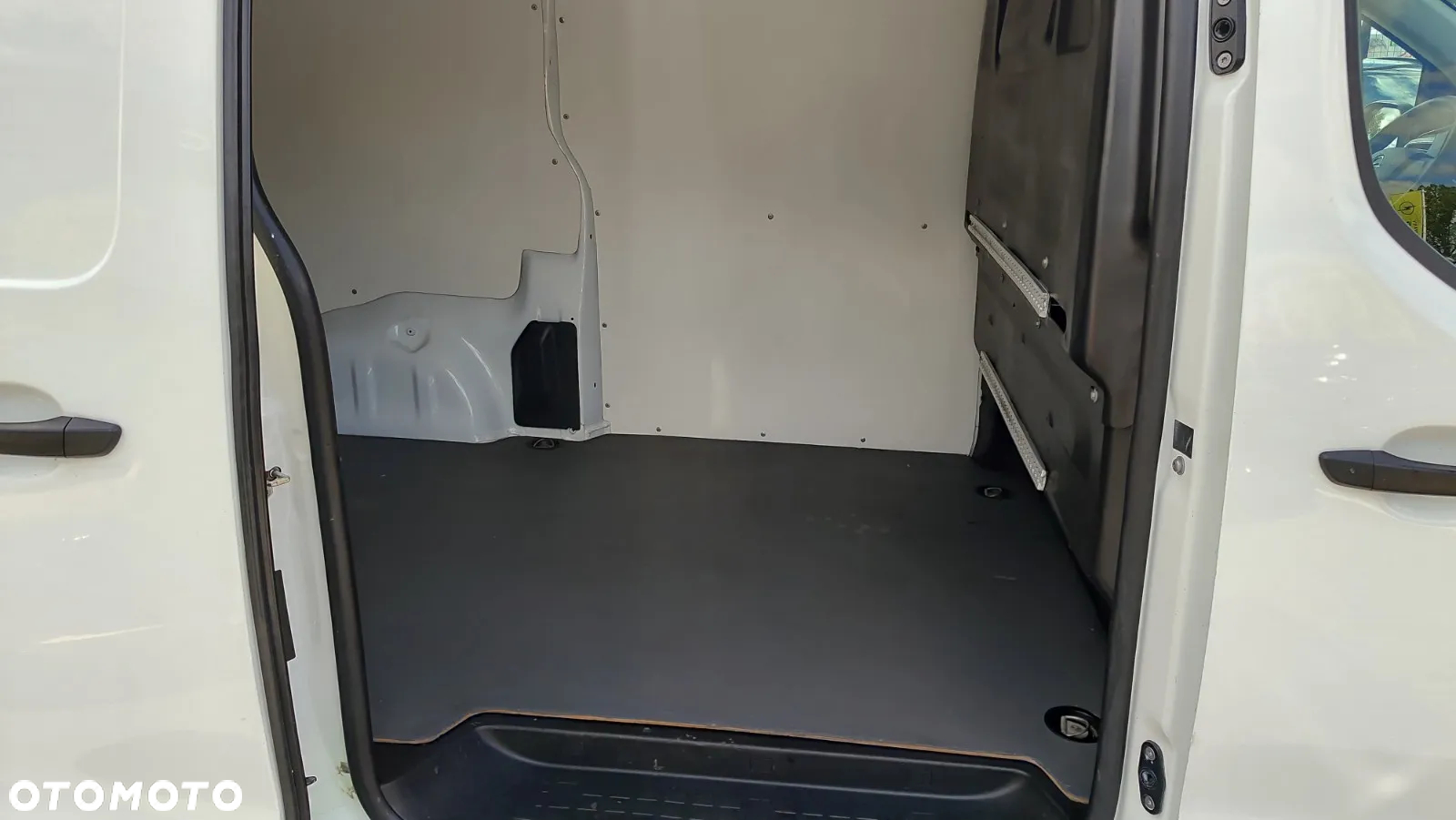 Opel VIVARO 2.0 CDTI L2H1 EXTRA LONG VAT23 - 18