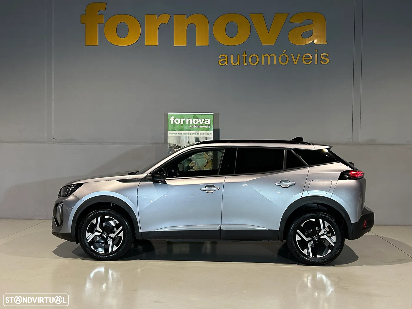 Peugeot 2008 1.2 PureTech Allure EAT8 - 9