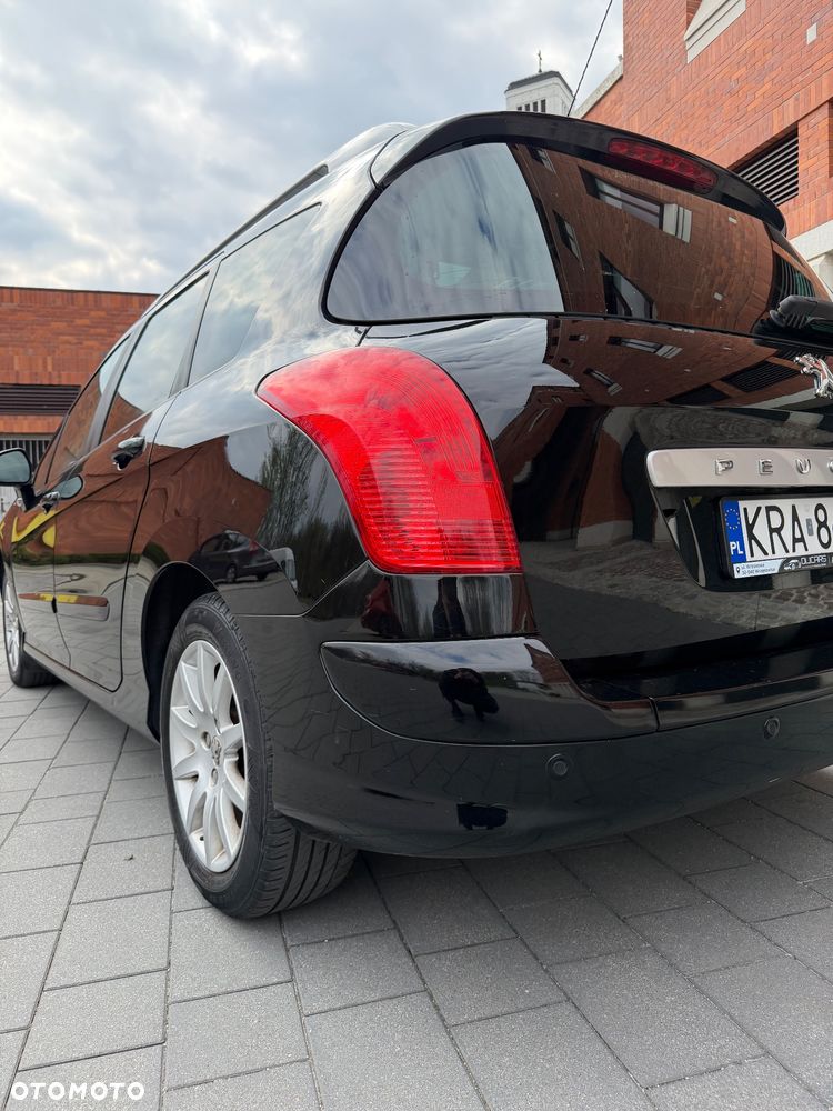 Peugeot 308 1.6 Trendy Navtech - 40