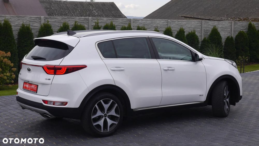 Kia Sportage 2.0 CRDI AWD Fifa World Cup Edition - 16