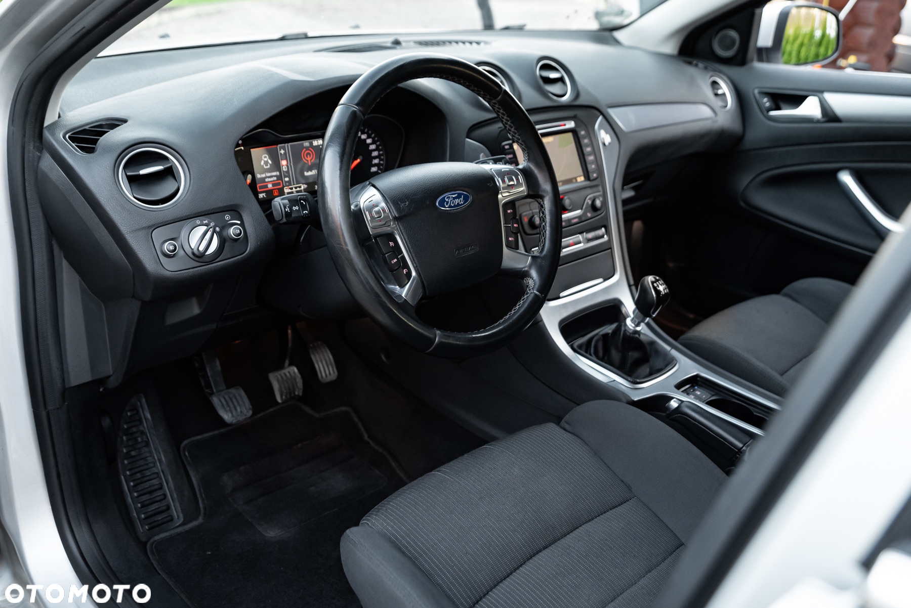 Ford Mondeo 2.0 TDCi Trend - 16