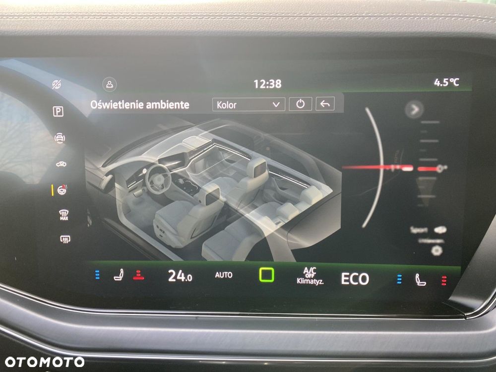Volkswagen Touareg - 36