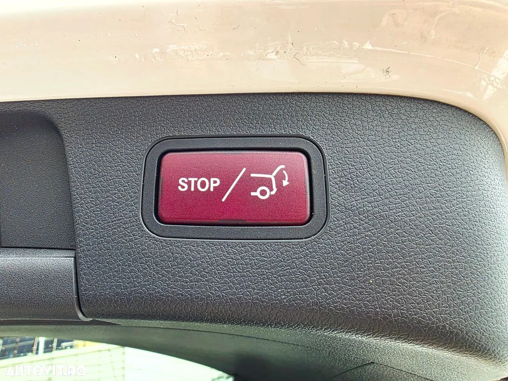 Mercedes-Benz GLA 250 4MATIC 7G-DCT AMG Line - 27