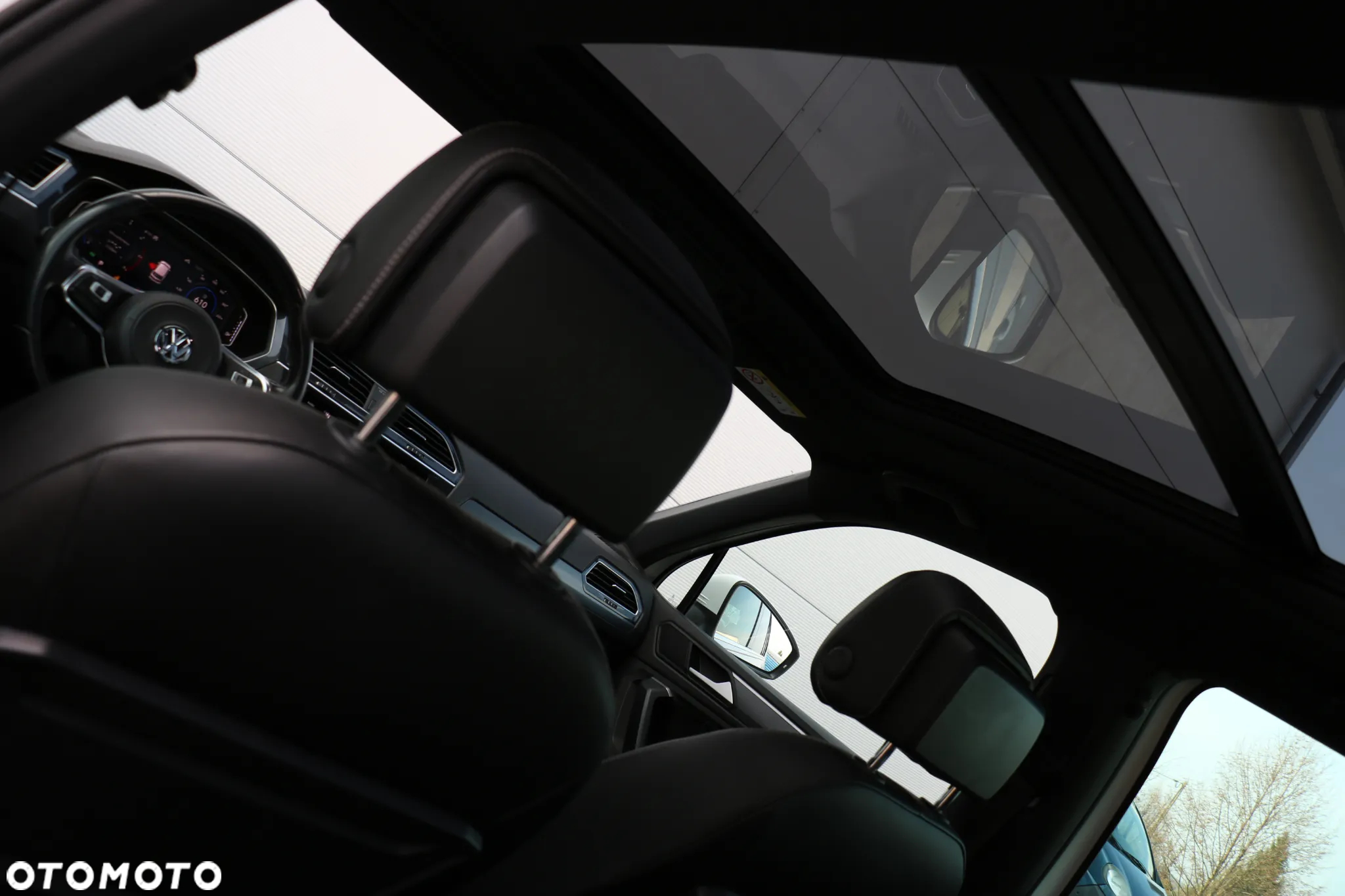 Volkswagen Tiguan - 14
