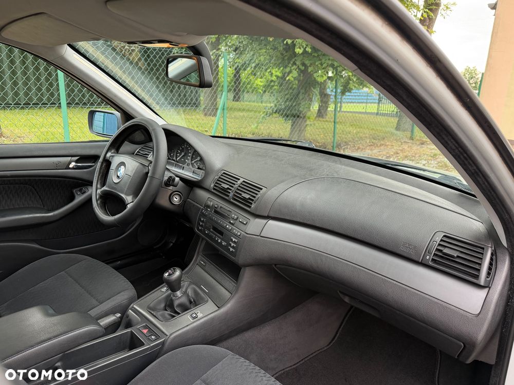 BMW Seria 3 - 23