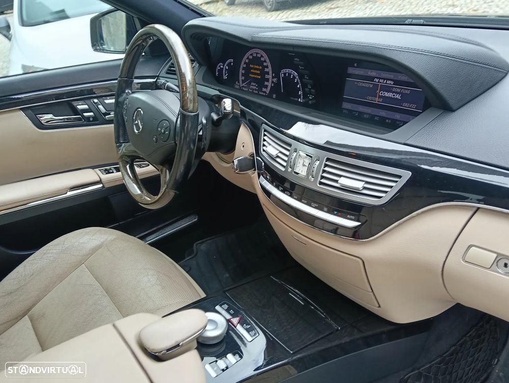 Mercedes-Benz S 350 CDI L DPF 7G-TRONIC BlueEFFICIENCY - 26