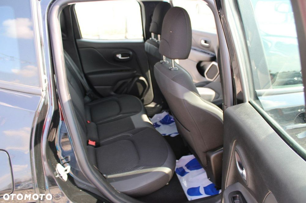 Jeep Renegade - 28