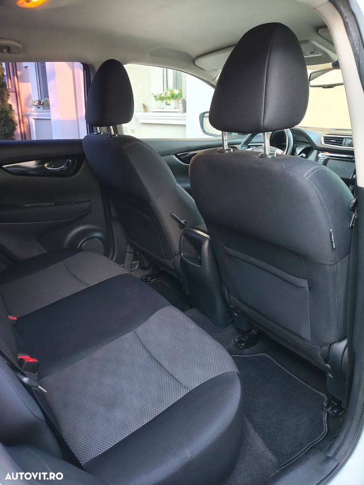 Nissan Qashqai 1.5 DCI Start/Stop N-Connecta - 15