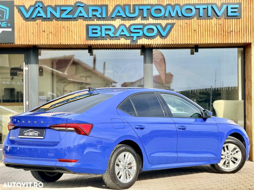 Skoda Octavia 2.0 TDI DSG Ambition - 4