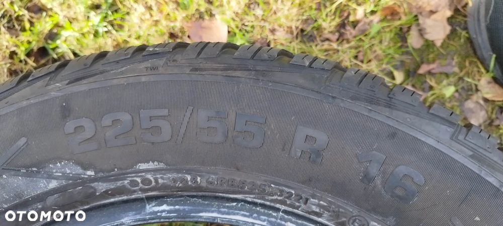 225/55/16 vredestein wintrac - 2