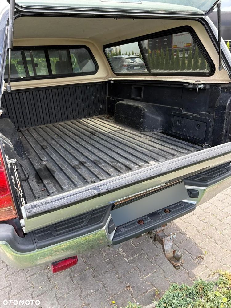 Toyota Tacoma - 5