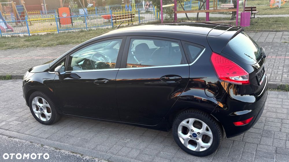 Ford Fiesta 1.25 Titanium - 14