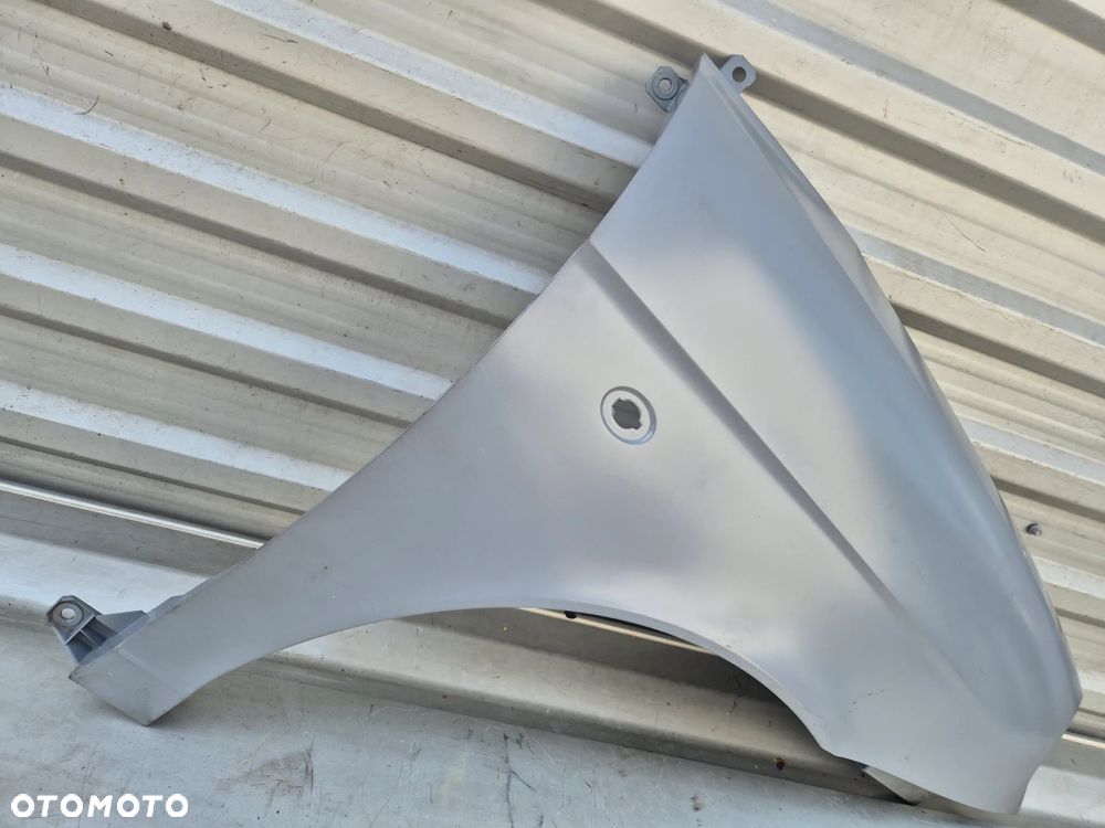 Błotnik prawy przód Lancia Ypsilon - 4