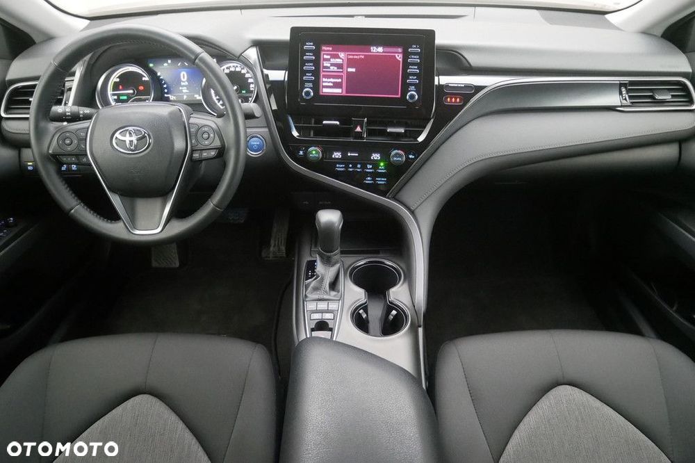 Toyota Camry 2.5 Hybrid Comfort CVT - 8