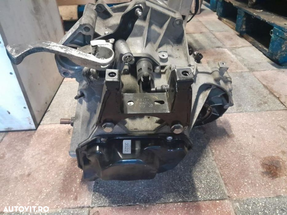 cutie viteze skoda fabia 2 1.2 benzina chf cod cutie lvc vw polo 6r - 4
