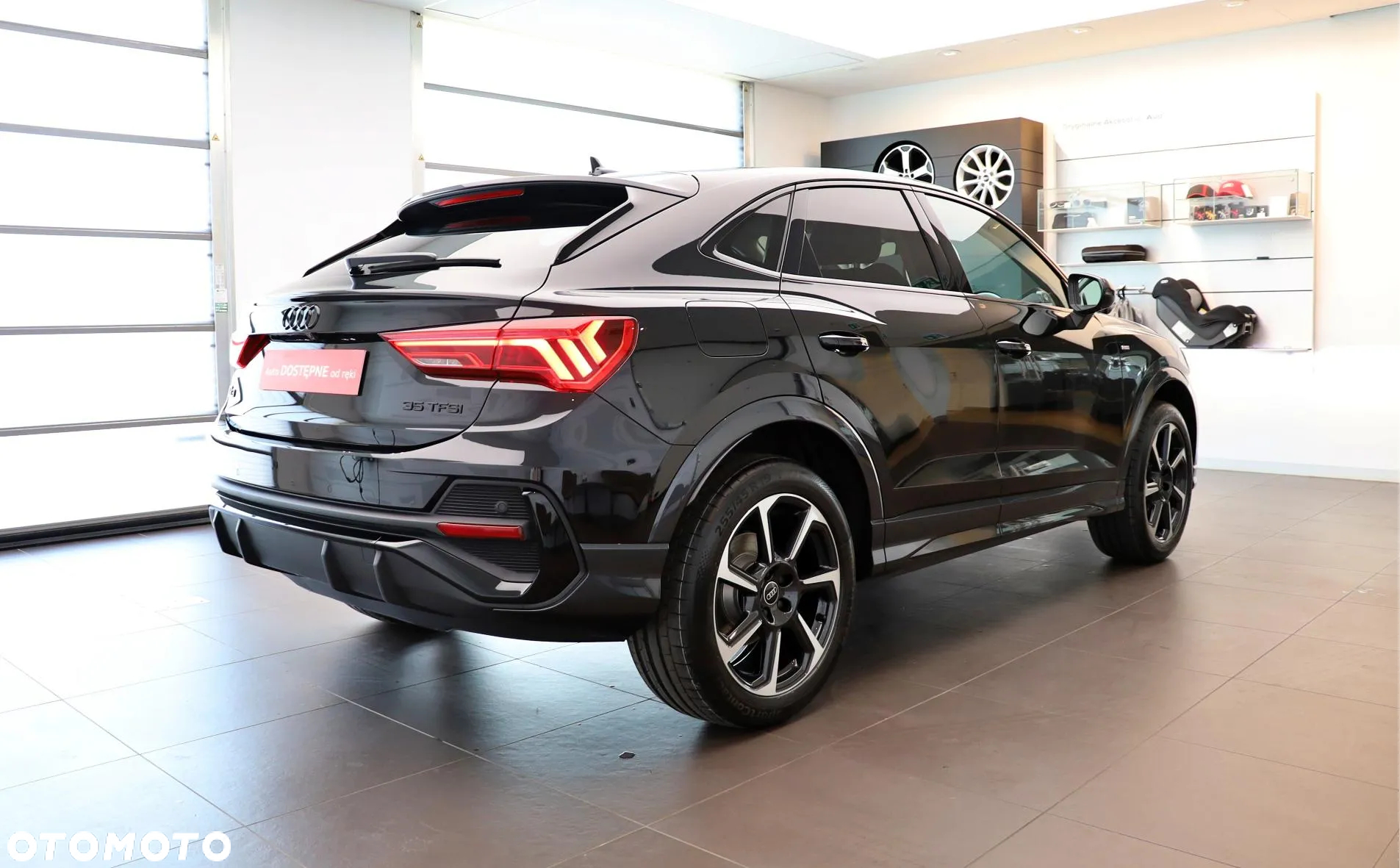 Audi Q3 Sportback - 8