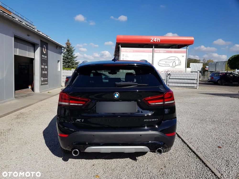 BMW X1 xDrive25i xLine - 3