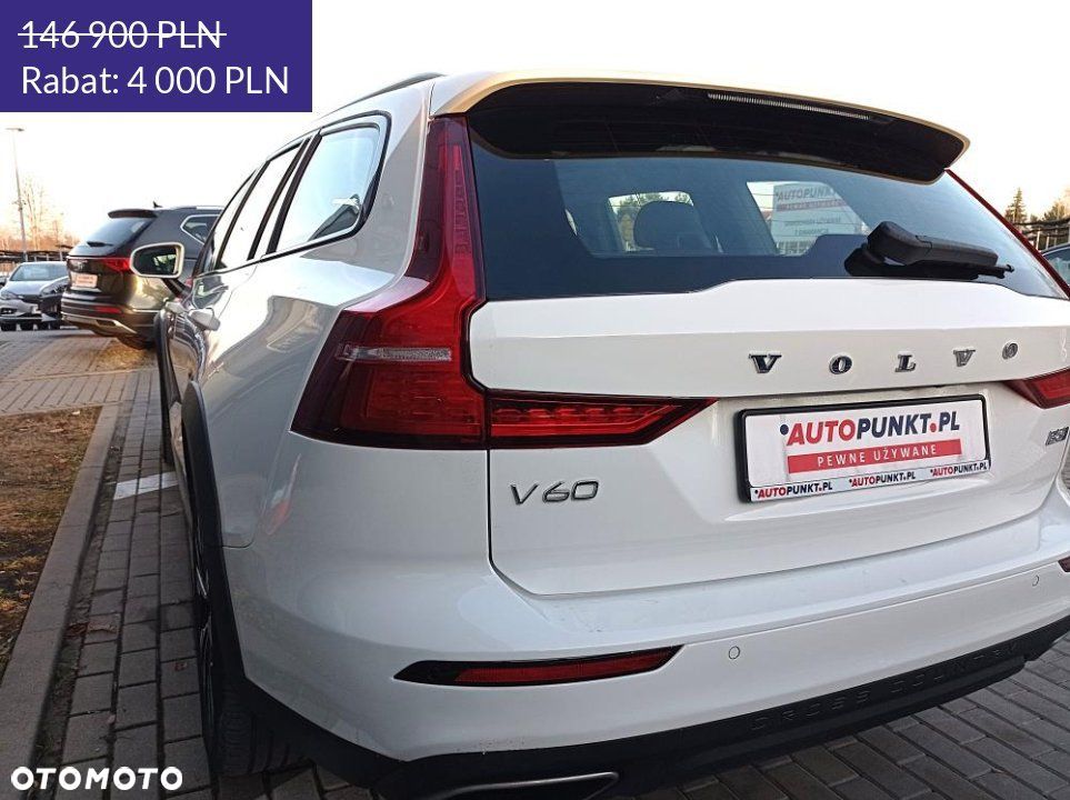 Volvo V60 Cross Country - 7