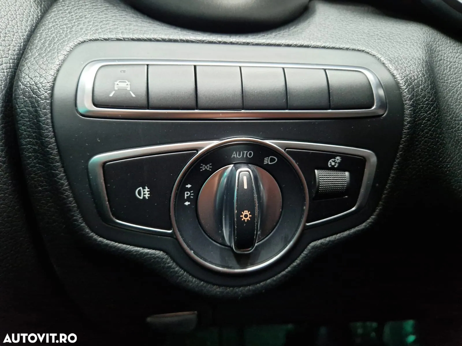 Mercedes-Benz C 180 d T 9G-TRONIC AMG Line - 10