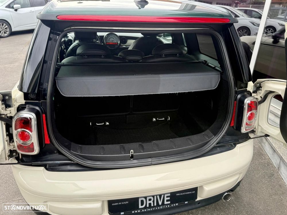 MINI Clubman Cooper D - 13