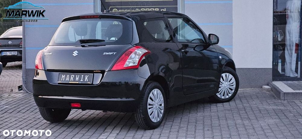 Suzuki Swift - 21