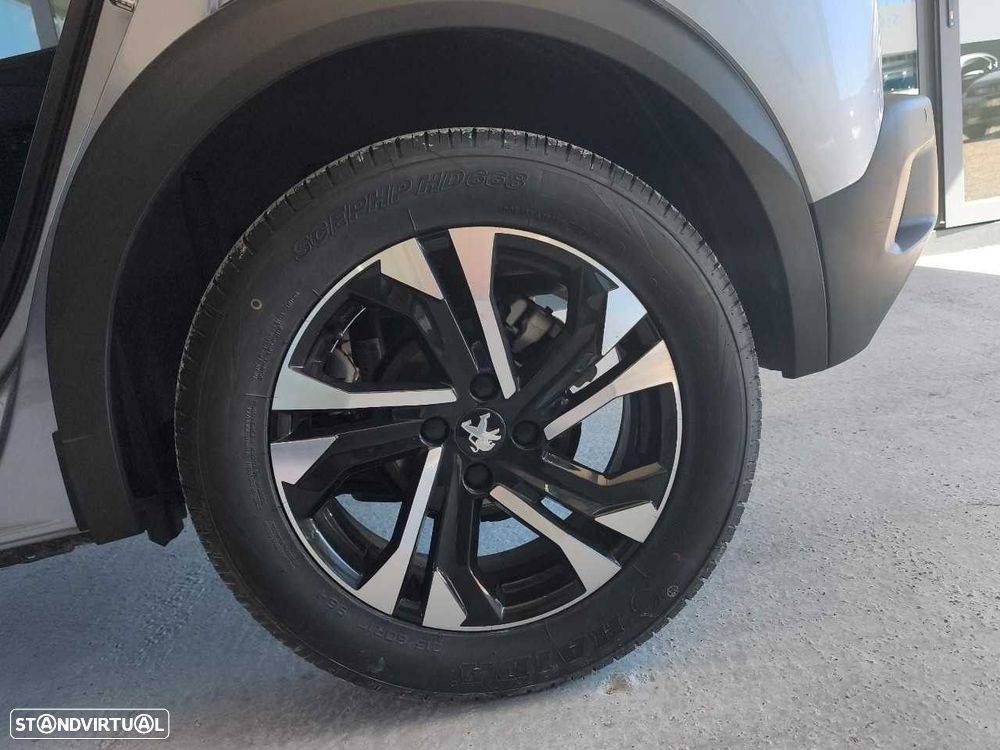 Peugeot 2008 1.2 PureTech Allure - 10