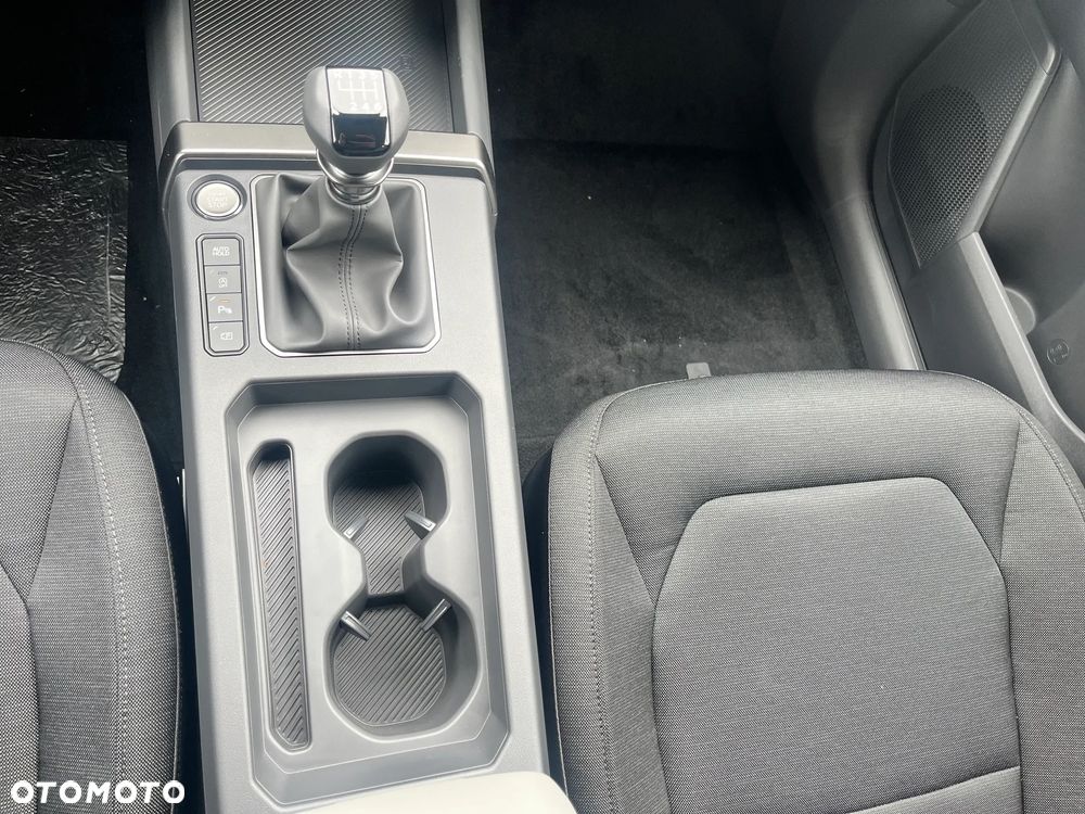 Kia Seltos - 28