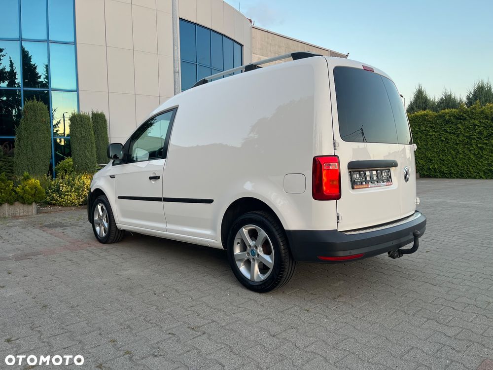 Volkswagen Caddy - 4