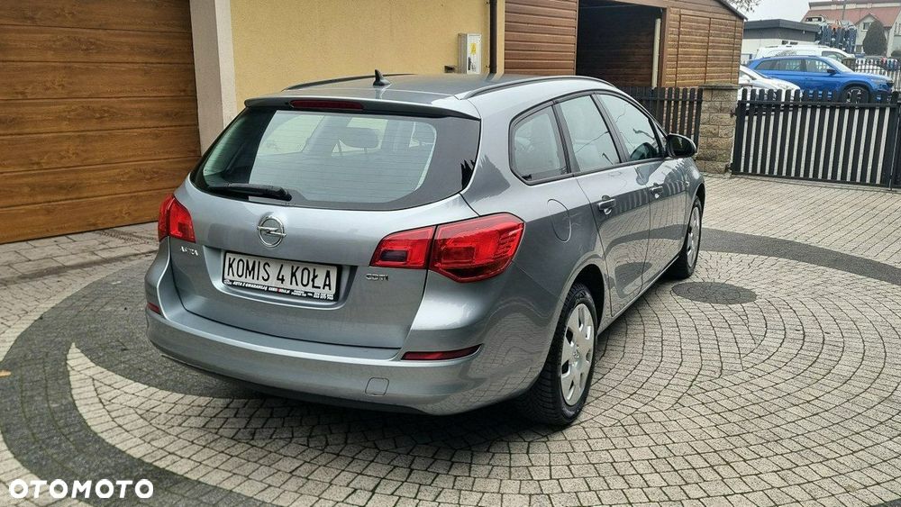 Opel Astra - 3