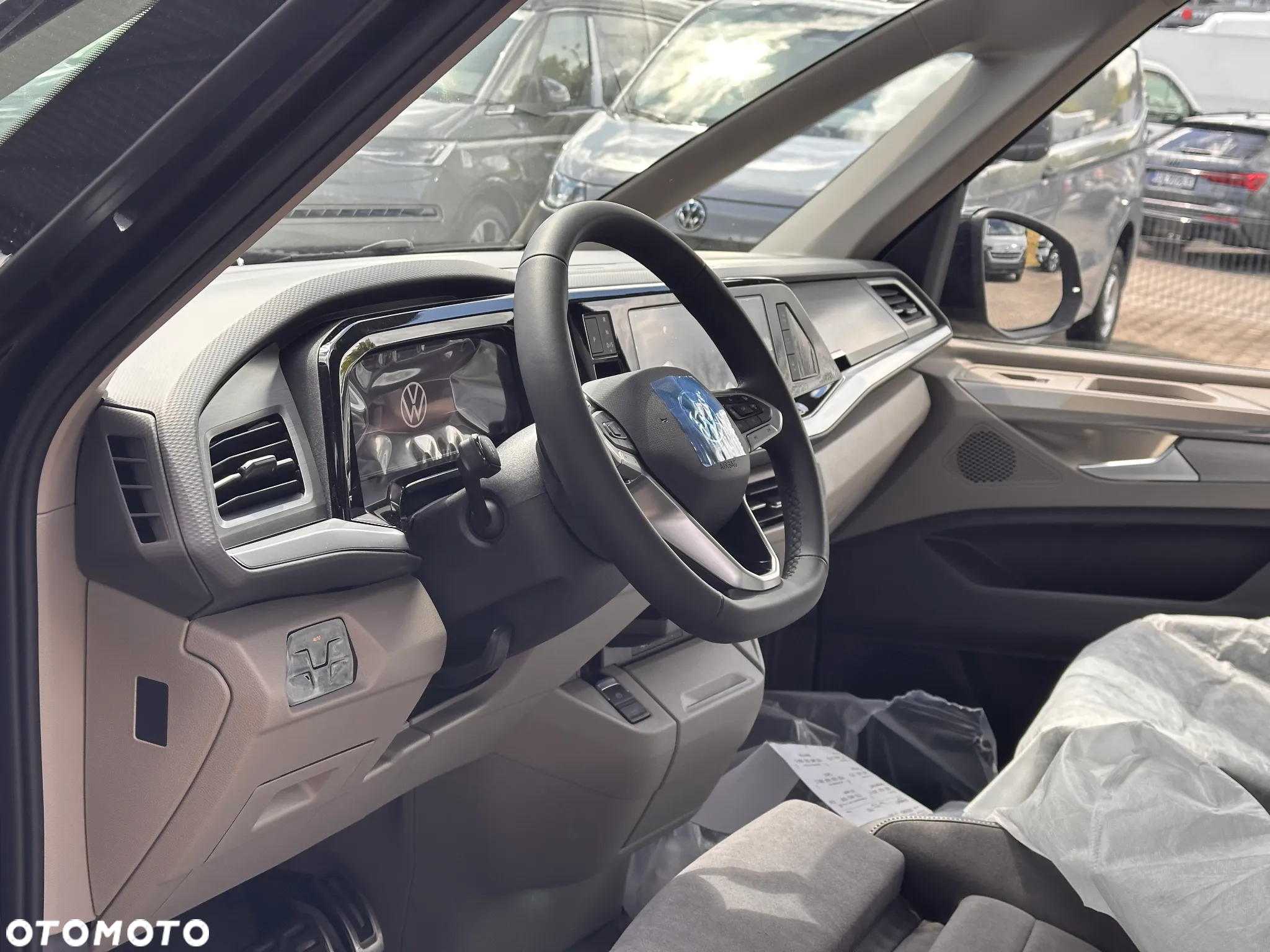 Volkswagen Multivan 2.0 TSI L2 Style DSG - 14