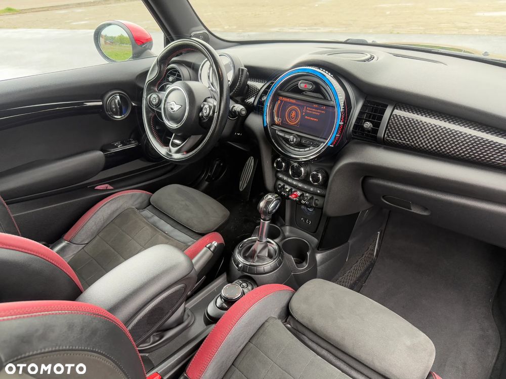 MINI John Cooper Works - 12