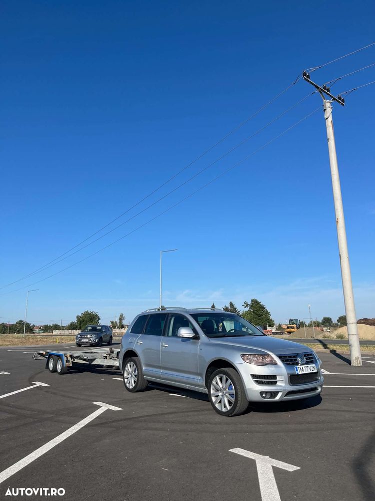 Volkswagen Touareg - 2