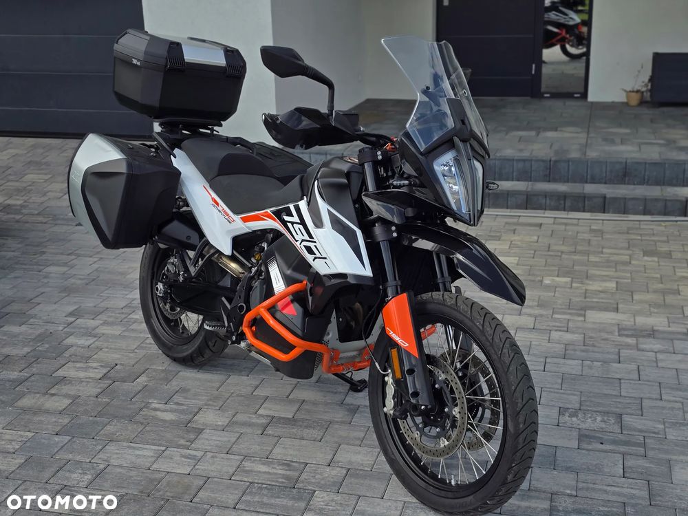 KTM Adventure 790 - 1